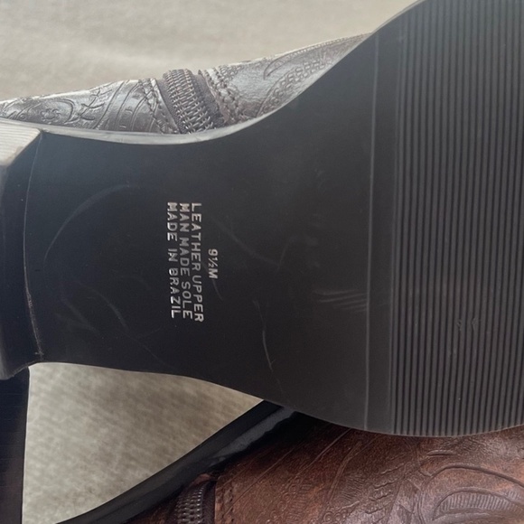 Ipanema - Hand Tooled Leather Ankle Boot (9.5) - Picture 5 of 7